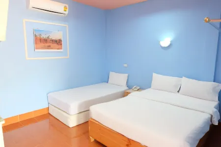 Sakaeogarden Hotel Отели в г. Sa Kaeo