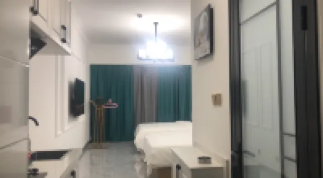 Rutian Homestay (Daqing Ranghu Road Wanda Plaza)