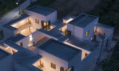 Tang Bo Cloud House