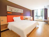 7 Days Premium (Guilin Guangxi Shida International Convention and Exhibition Center) Hotel a Guilin