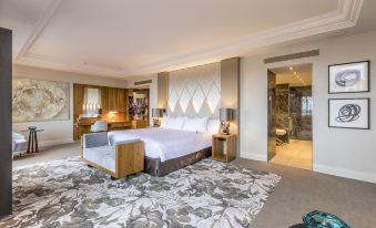 Hotel Okura Amsterdam – the Leading Hotels of the World