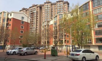 Huludao Haipeng Apartment (Feitian Shopping Plaza Branch)