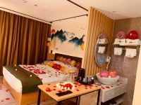 索享酒店X Hotel(佛山南桂东路店) - 情侣大床房