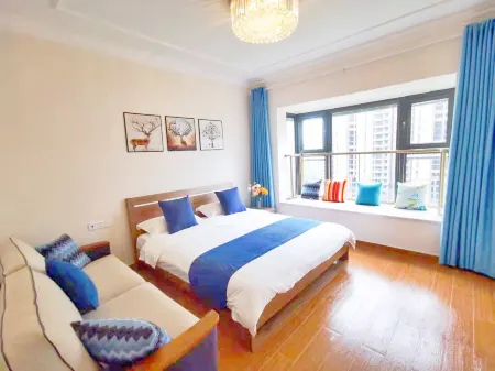 Qin'aida Holiday Apartment Отели рядом с достопримечательностью «Yuantuojiao Scenic Resort»