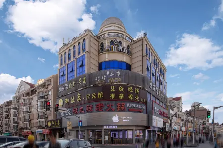 100 Inn (Zhoupu Wanda) Отели рядом с достопримечательностью «Shanghai Graduate School of China University of Technology»