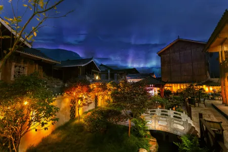 Fan Yu·Nanshe Guesthouse (Yunshe Scenic Area Branch), Fanjing Mountain Отели рядом с достопримечательностью «Yamugou Scenic Area»