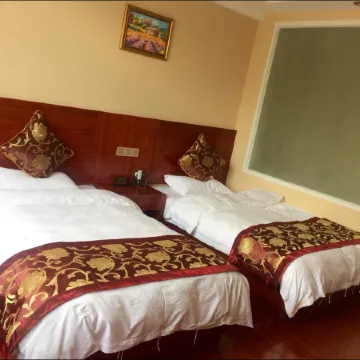 Changning Jinning Homestay