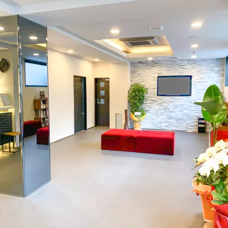 HOTEL LiVEMAX OKAYAMA-WEST Отели рядом с достопримечательностью «Ботанический сад Хадаяма»