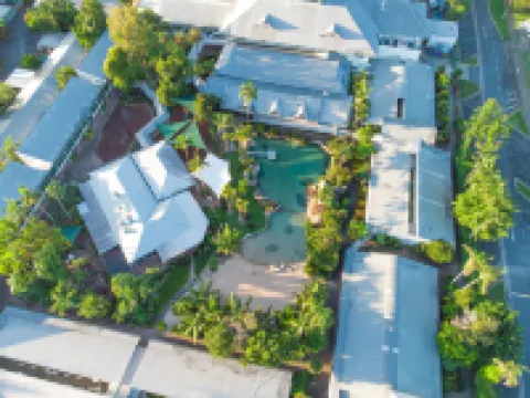 Cairns Colonial Club Resort Hotels in Cairns