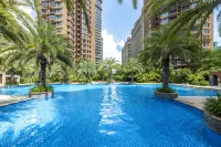 VX Hotel (Dongfang high speed railway station Haidong Beach Park store) - Pools