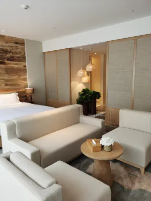 Yujian Hostel Hotels in Yingshan