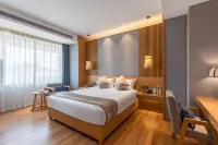 昆明曼棠·V酒店(昆明市體育館雲大醫院店) 鄰近百年米軌麻園集市的酒店