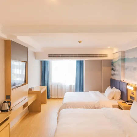 Qingmu Select Hotel (Xuyi Huaxia International Center)