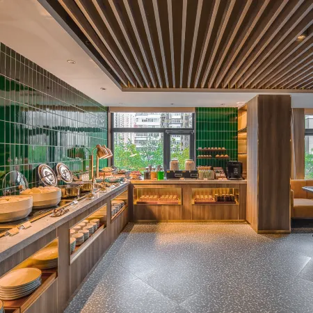 Orange Hotel (Beijing Niujie Subway Station) Отели рядом с достопримечательностью «Мечеть Нюцзе»