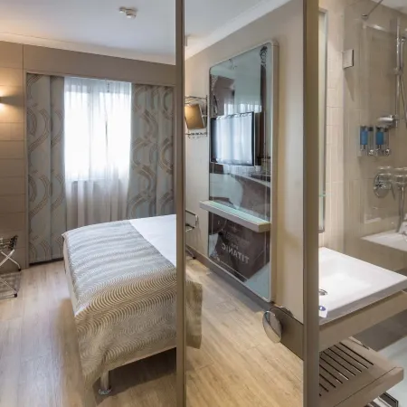 Titanic Comfort Mitte