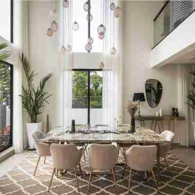 Fenicia Villas Dining/Meeting Rooms