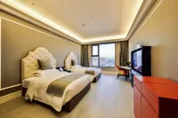 Weinan Jianguo Hotel (Block B)