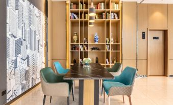 Dongyi convenient hotel (Guangzhou Zhizao Plaza foreign trade school store)