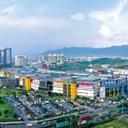 YANDOO HUAYUE HOTEL