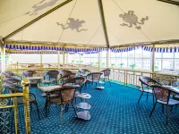 Gesar Hotel Hotel di Shigatse