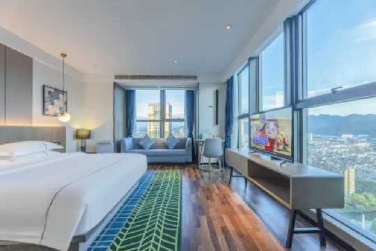 Qingteng Yisu Hotel (Beilun Yintai Chengzhonghe Road Subway Station Store)