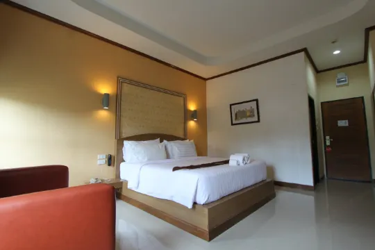 ห้องริมสระน้ำชาโตว์ชั้น 1