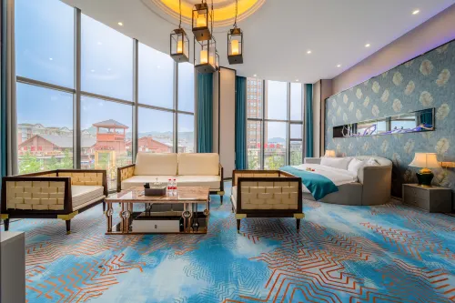 Yu'an Dongsheng Hotel (Yulong Moore City Branch)