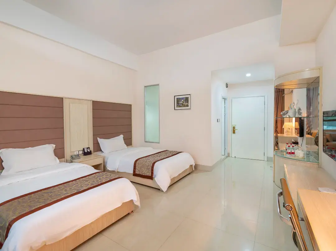 Changjiang Jinghui Hotel - Danzhou