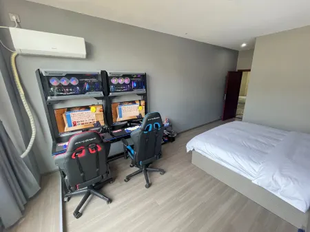 Gas Gaming Hotel Отели в г. Дэань