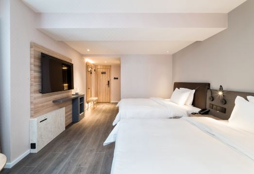 HanTing Hotel Military Museum