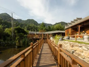 Floral Hotel·Yunshan Yue Hotel (Liuba Branch)