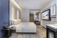 Atour Hotel Xiamen Zhongshan Road General Temple - 4-Star