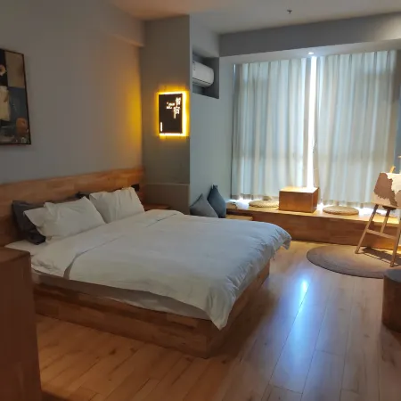 Laizhou Jinhe Light Luxury Homestay (Wantong Building Materials Wholesale Market)