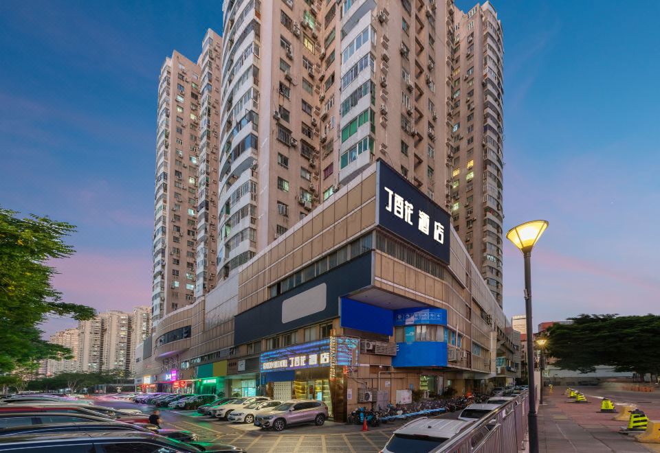 선전 라일락 호텔의 현대적인 객실 인테리어