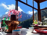 Meets Meili. No.1 Snow Mountain Villa