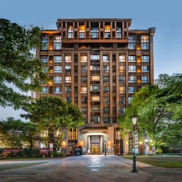 Chongqing Rongghui Up-Spring Alley Hotel