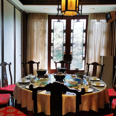Huatan Keshe Hotel