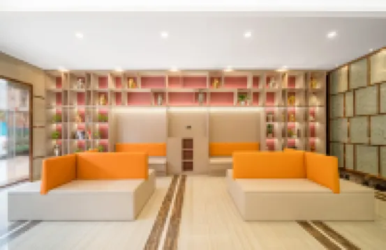 Shengjing Yijia Hotel Xiangyang wanda square