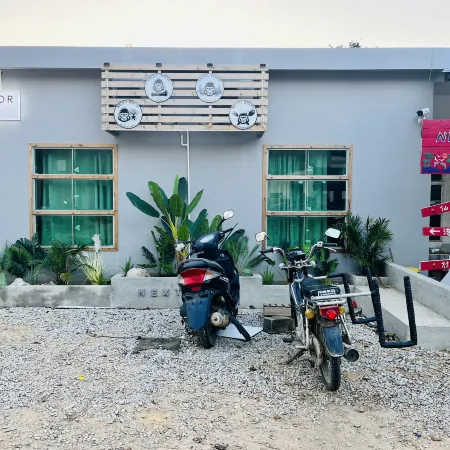 Riyuewan NEXTDOOR backpacker hostel