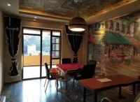 Golden River Sunshine Hotel