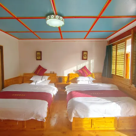 Sangdun Longzhu Homestay (Zhonglu Tibetan Village)
