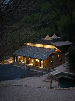 Wanshiwu Camping Park Hotels in Anji Meizi Bay Scenic Area