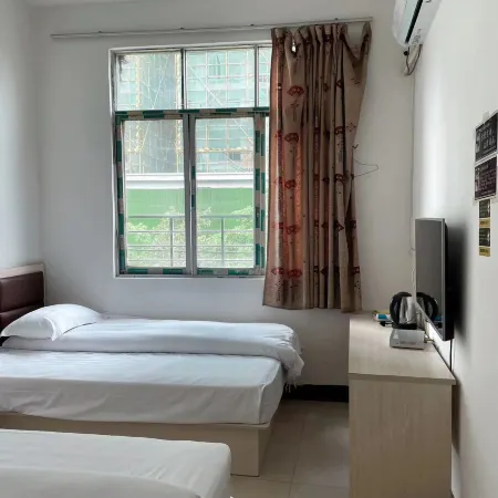 Huanjiang Yinwang Hotel