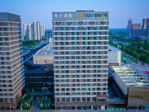 Jining Wuyue Plaza Sports Center Madison Hotel