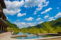 Benxi HuaxiMu Yunxiqiyang Hot Spring Hotel - Pools