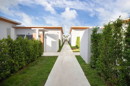 Andaman Sea Best Pool Access and Villa