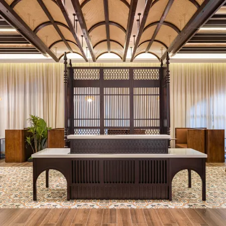 Grand Rezen Hotel Chong Zuo