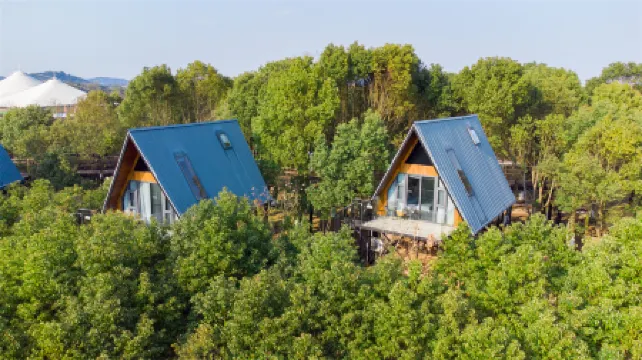 Xianfeng Sanbao Resort