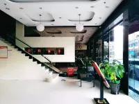 Longgang Blue Island Business Hotel
