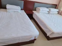 Liu Yuchun Courtyard B&B Hotels near Russian Style Street